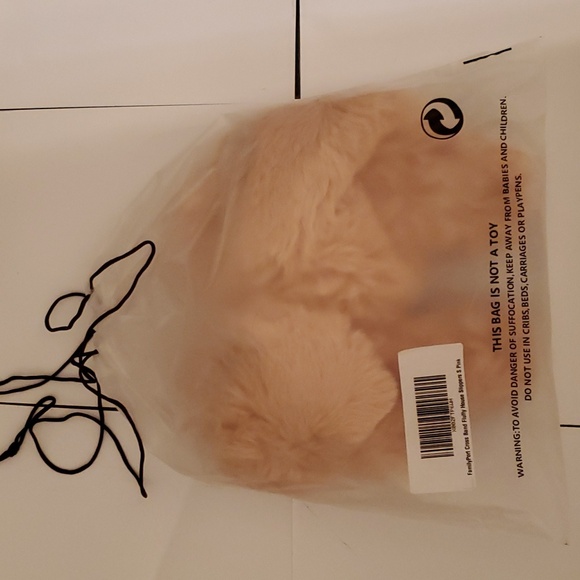 🤩New family pro fur fluffy slippers size small fits 7, 7.5, 8 - Picture 8 of 12